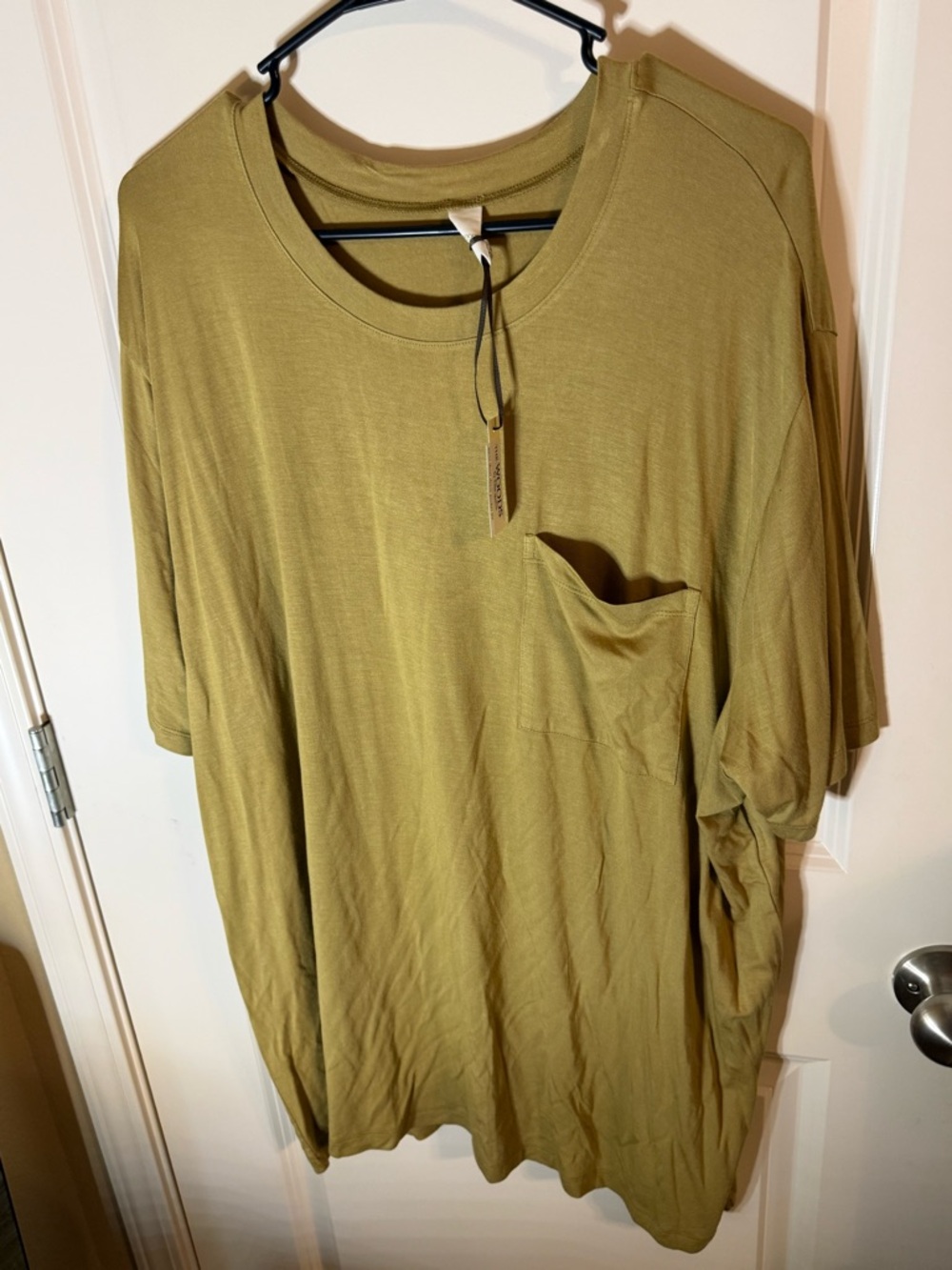 The Woods by Kate Quinn Fennel Pocket Tee XXL NWT Oversized Green Shirt